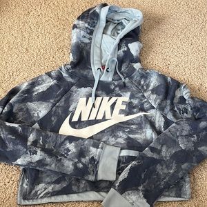 Nike Cropped Hoodie